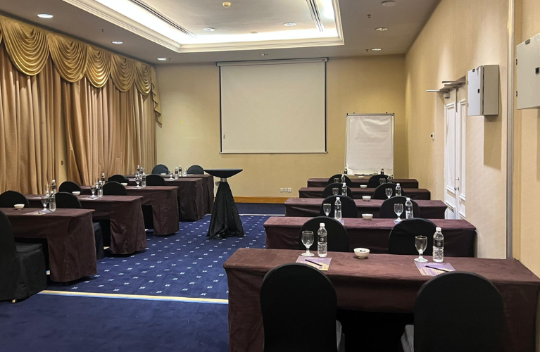 Corporate training venue with Wi-Fi and PA system